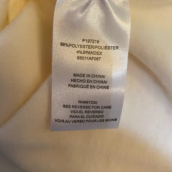 NWT Love Fire Camo So Soft Mock Turtleneck Long Sleeve Top - Picture 7 of 10